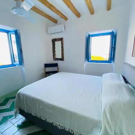 Casa Avocado - In The Center, With A View And Quiet Feriehus *